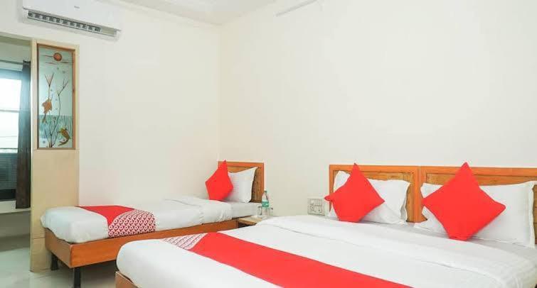שירדי Hotel Kalasai מראה חיצוני תמונה