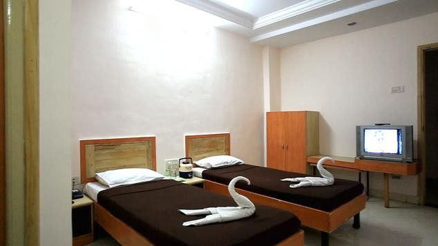שירדי Hotel Kalasai מראה חיצוני תמונה